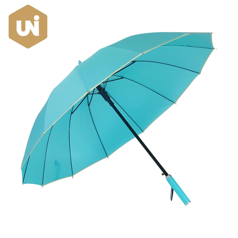 Conas Umbrella Báistí a Roghnú?