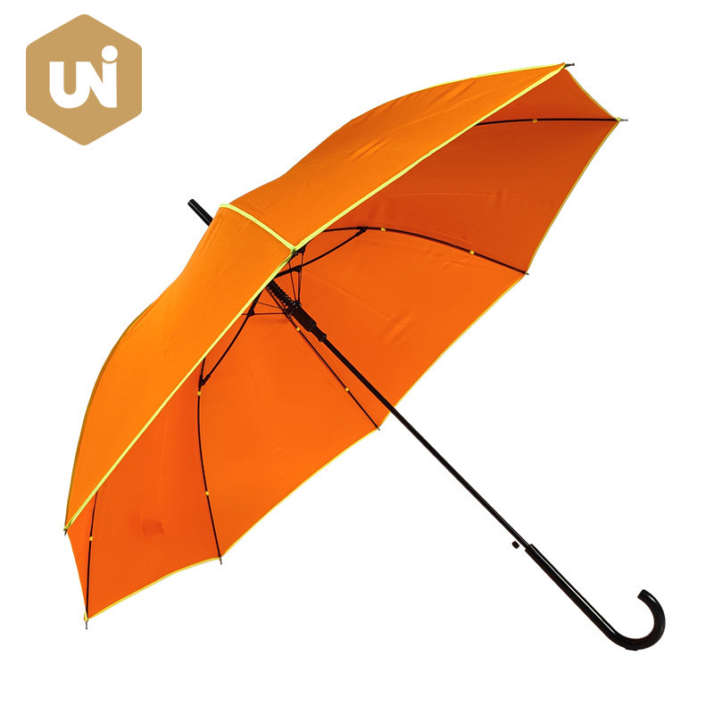 Umbrella bata nua ildaite do Dhaoine Fásta